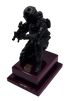 Estatua de coleccionismo Geo de la Policía Nacional, aleación de Metal maziza con Base de Madera Pulida y barnizada