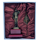 Tacro Estatua Decorativa de Legionario la legión Española bañada en Bronce con Bandera, Base de Madera, Figura Militar Coleccionable