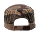 Parte trasera de gorra militar de camuflaje con ajuste elástico y diseño táctico con bandera de España.