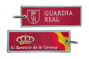 LL14001 Llavero de tela Guardia Real bandera y corona 150 al servicio de la corona rojo por delante y por detrás alta calidad
