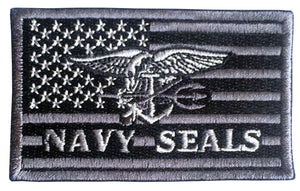 Parche Bordado Navy Seals Bandera US escudo navy seals color negro